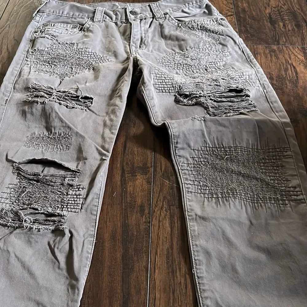 true religion Geno relaxed slim distressed pants size 33 by 32 in GUC light grey